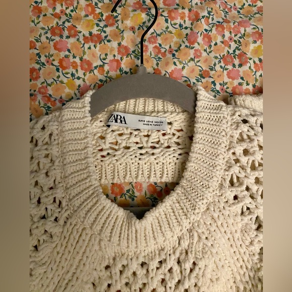 ZARA Textured Chunky Knit Sweater in cream Size Small - Picture 3 of 3